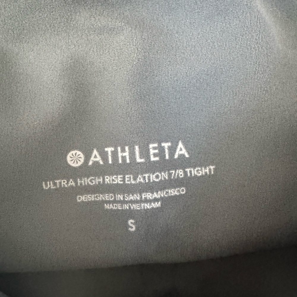 *SET* Athleta Solace Bra S (A-C) and Ultra High-Rise Elation 7/8 Tight S Gray - Picture 4 of 5